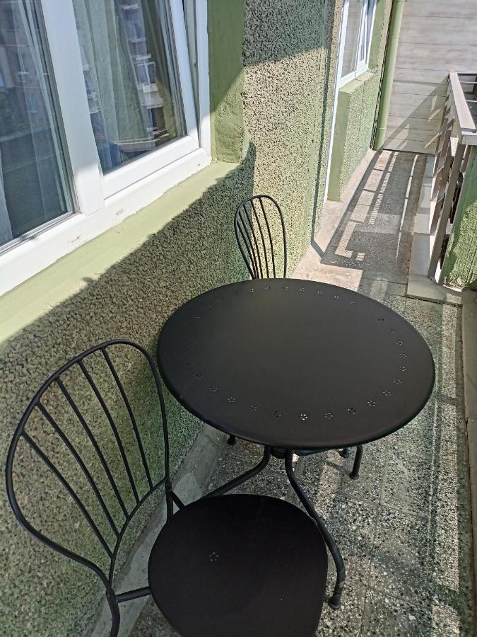 Appartamento Welcome To Daisy Sunny Place! Varna Esterno foto